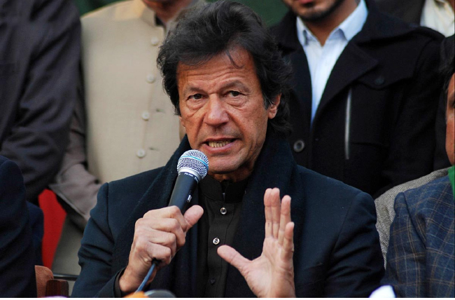 Imran Calls for Af-Pak  Talks on Defusing Tension